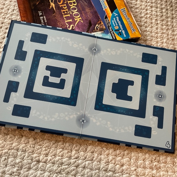 💫 PS3 BOOK OF SPELLS & Harry Potter Sticker book - Picture 8 of 8